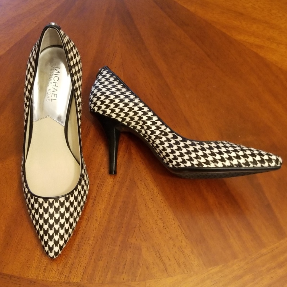 Michael Kors tweed looking pointy toe 3 inch heel